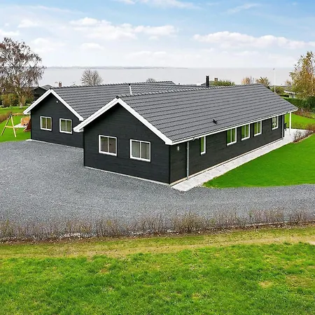 18 Person In Nyaraló Fåborg