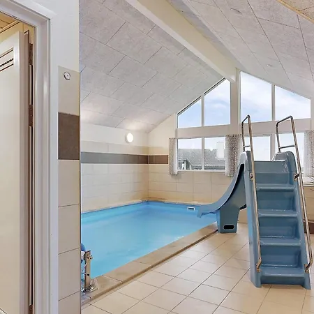 18 Person In 펜션 *