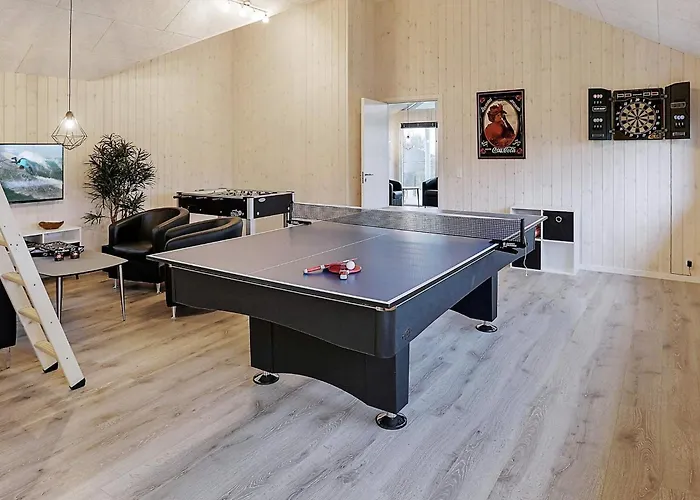 Nyaraló 18 Person In Fåborg